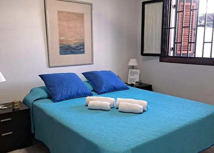 Apartamento De 1 Dormitorio En Victoria Court 2 Los Cristianos.