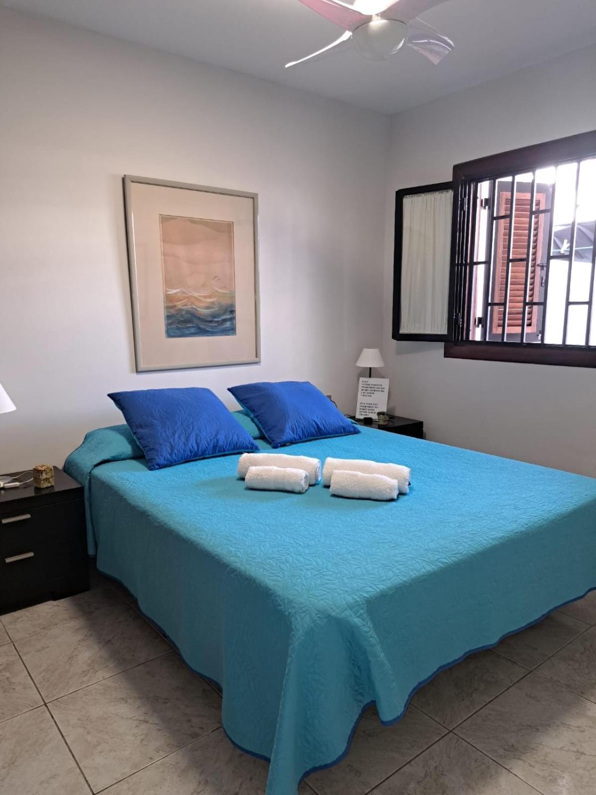 De 1 En Victoria Court 2 Cristianos. Apartment *