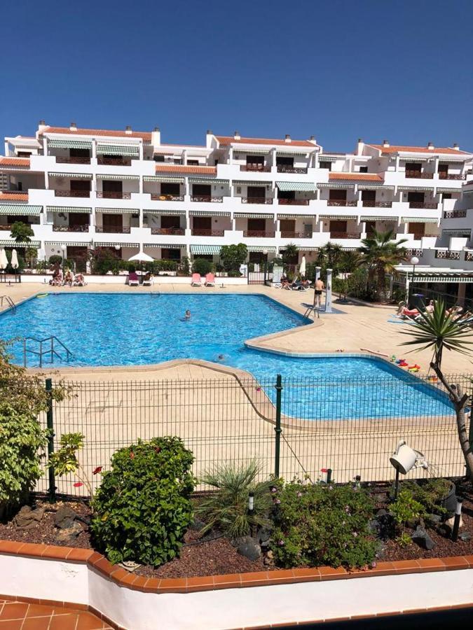 De 1 En Victoria Court 2 Cristianos. Apartment *